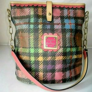 Dooney & Burke North/South Bucket Bag 💞